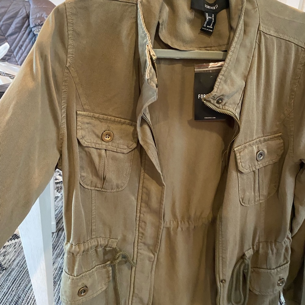 Jacket - Picture 7 of 8